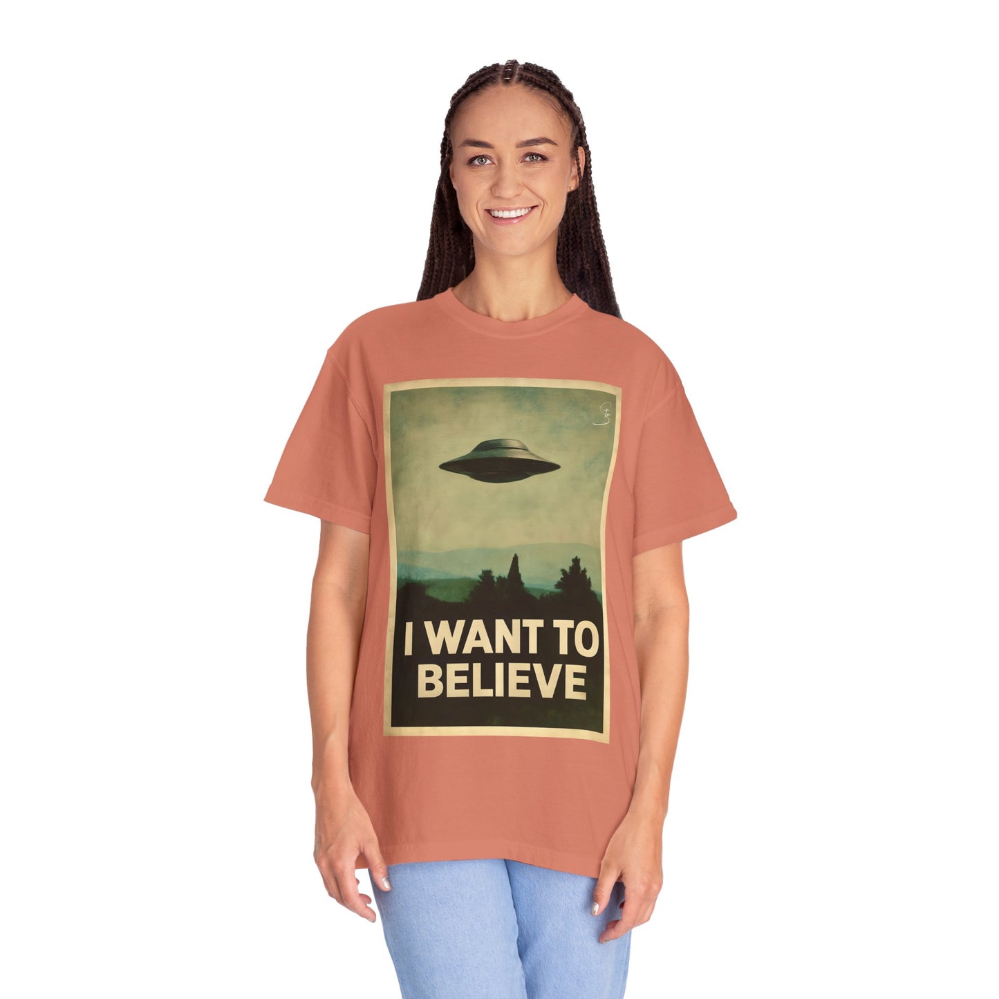 I WANT TO BELIEVE - Unisex T-Shirt - UFO Inspired T-Shirt From a 90's Tv Show