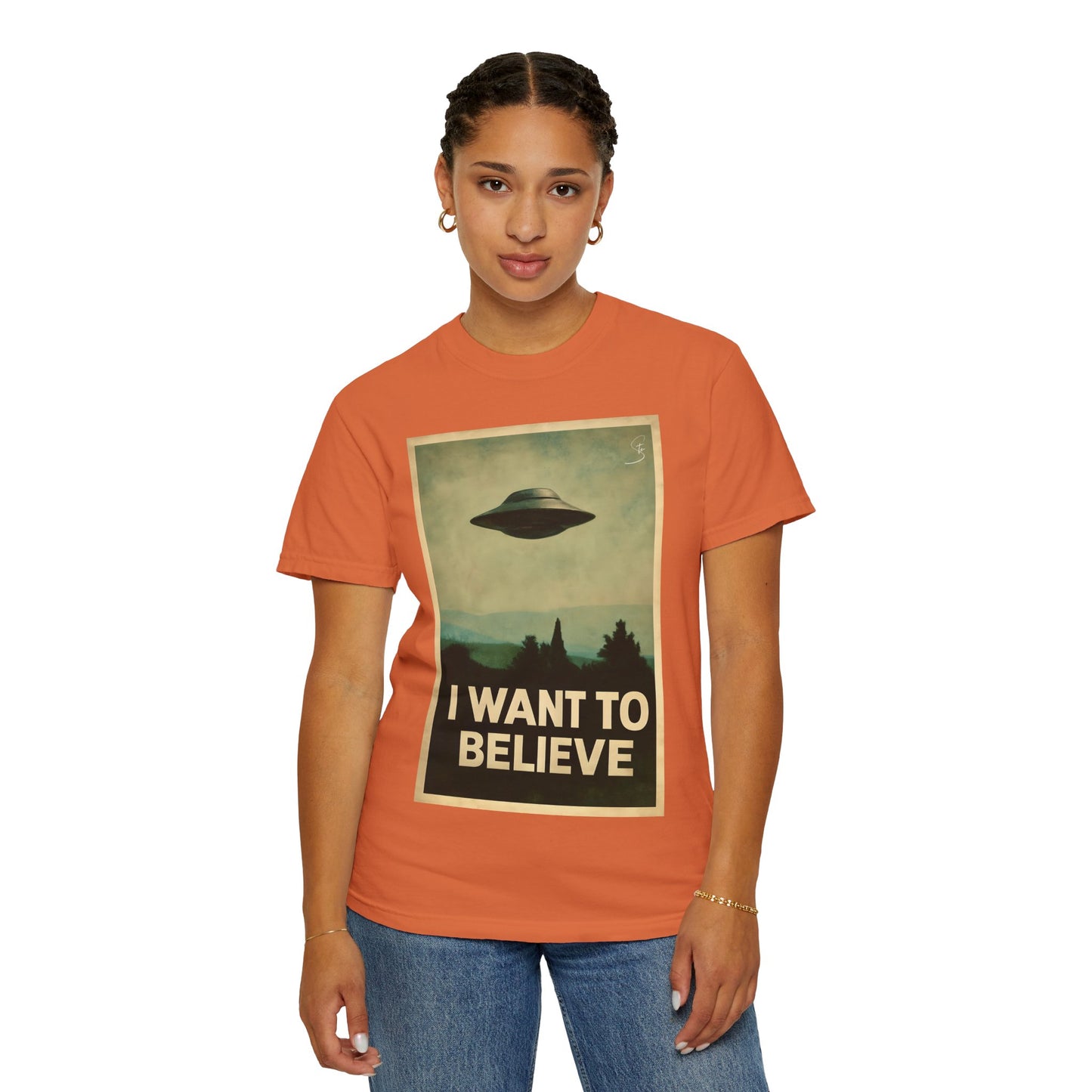 I WANT TO BELIEVE - Unisex T-Shirt - UFO Inspired T-Shirt From a 90's Tv Show