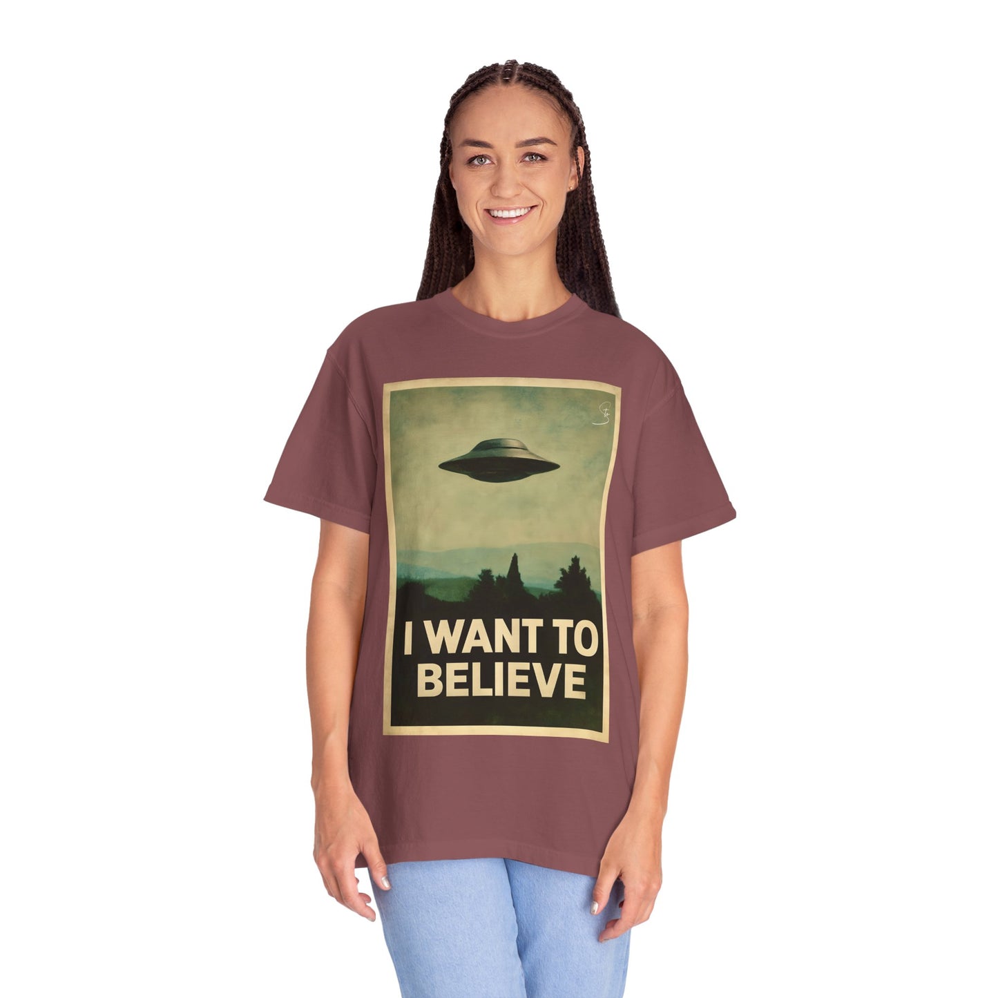 I WANT TO BELIEVE - Unisex T-Shirt - UFO Inspired T-Shirt From a 90's Tv Show
