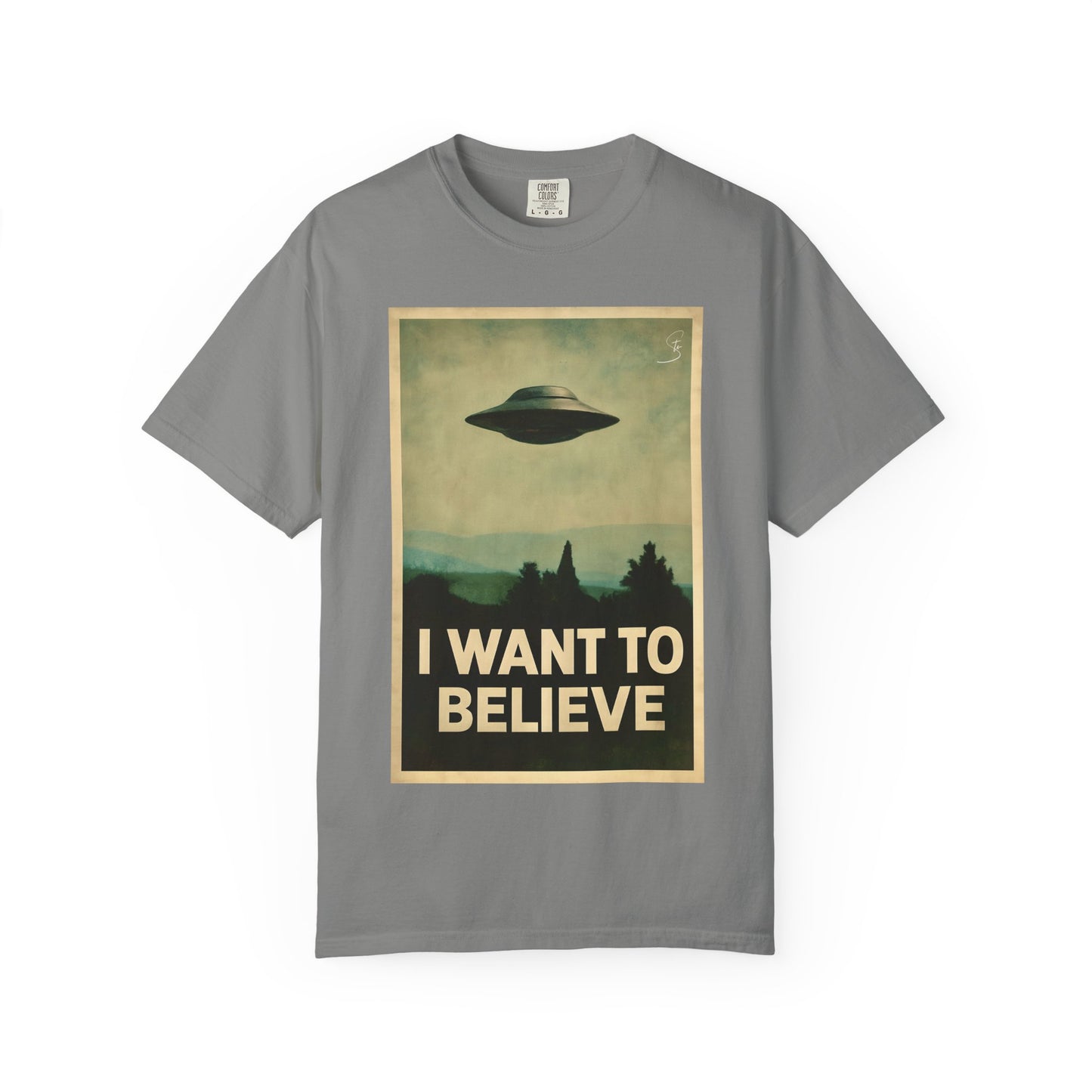 I WANT TO BELIEVE - Unisex T-Shirt - UFO Inspired T-Shirt From a 90's Tv Show