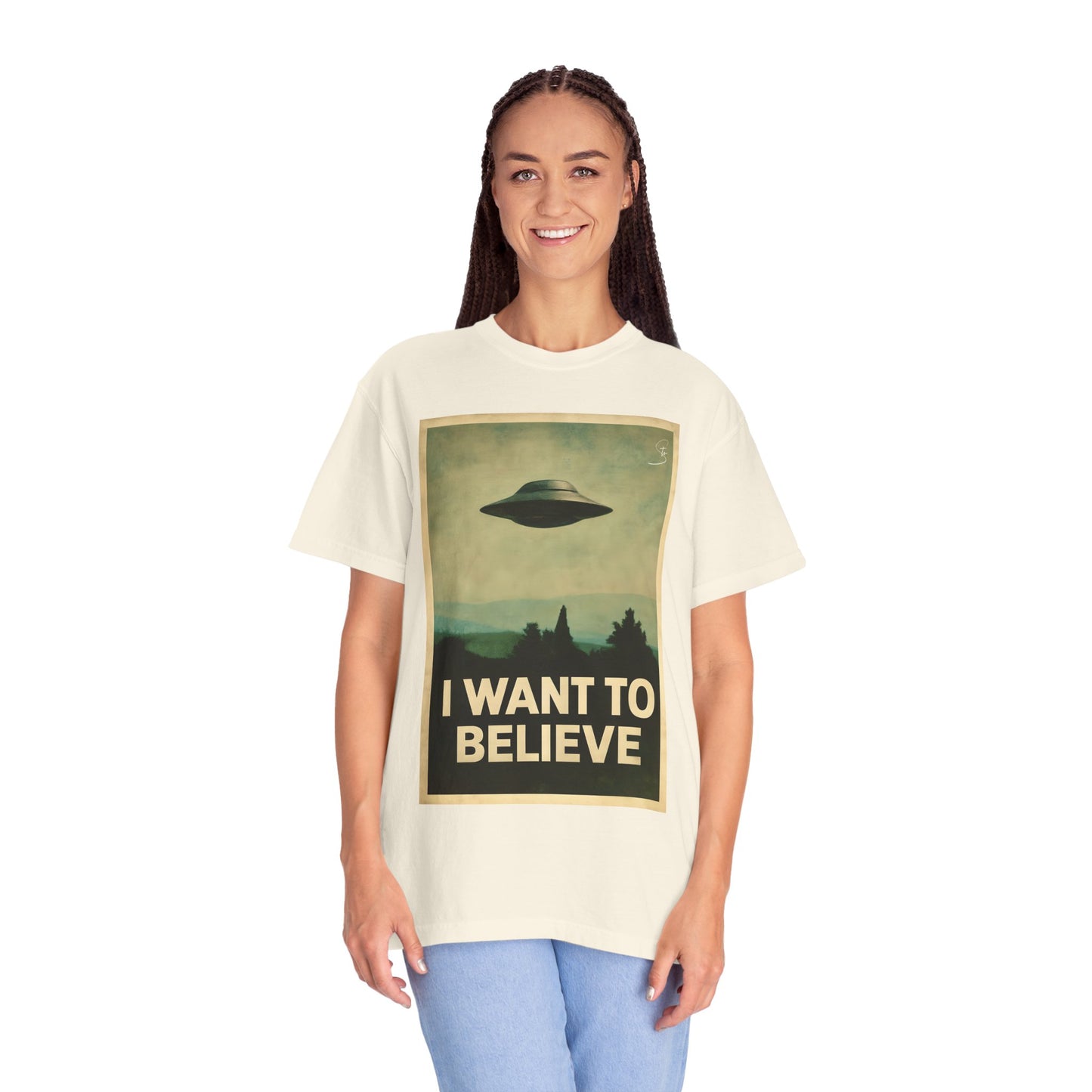 I WANT TO BELIEVE - Unisex T-Shirt - UFO Inspired T-Shirt From a 90's Tv Show
