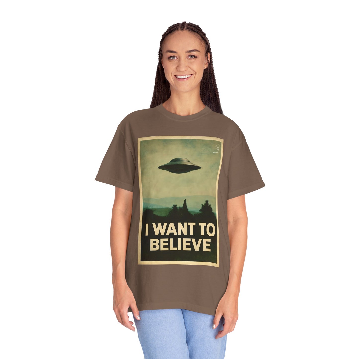 I WANT TO BELIEVE - Unisex T-Shirt - UFO Inspired T-Shirt From a 90's Tv Show