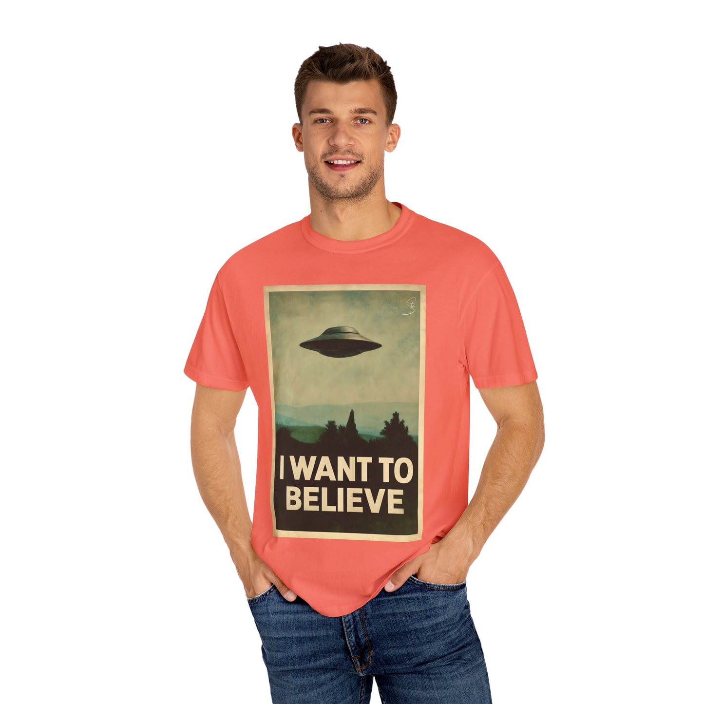 I WANT TO BELIEVE - Unisex T-Shirt - UFO Inspired T-Shirt From a 90's Tv Show